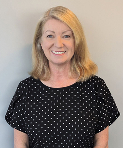 Headshot of Helen Canny