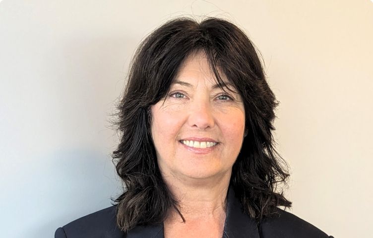 A headshot of Litsa Bantrouhas