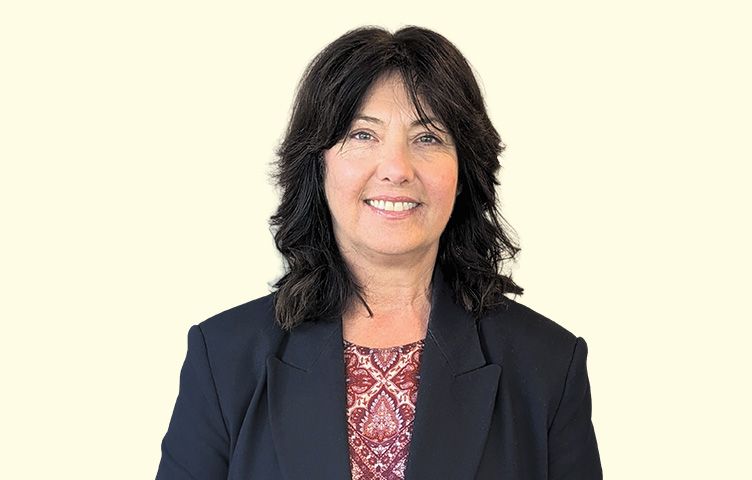 A headshot of Litsa Bantrouhas